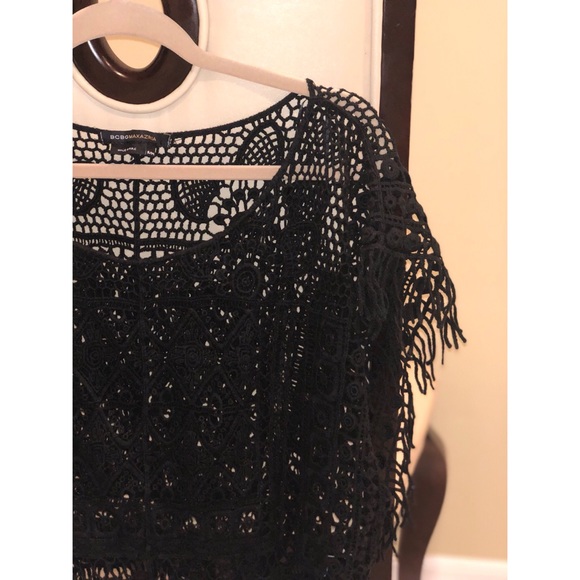 Knitted throw over top - Picture 2 of 3